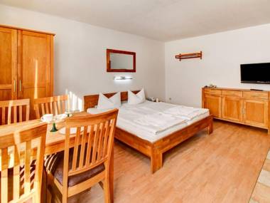 Quaint Apartment in Wohlenberg with Terrace