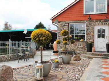 Beautiful Apartment in Grundshagen with Garden