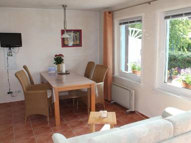 Bungalow in Wohlenberg with Garden Terrace Heating