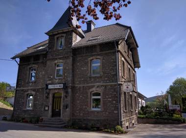 Hotel Zur-Borke