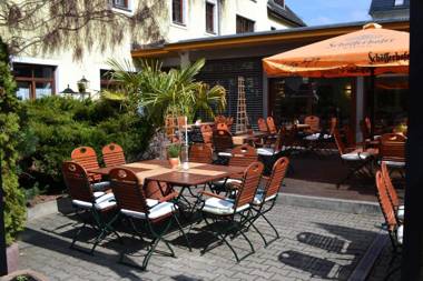 Elegant-Hotel "Zur Burg"