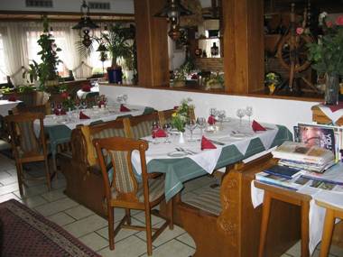 Hotel-Restaurant-Pfaelzer-Stuben