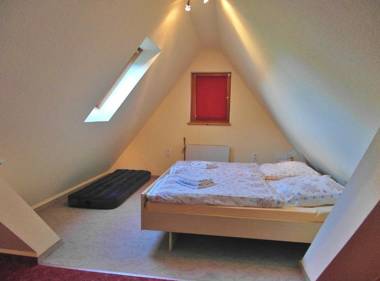 Ferienwohnung im Dachgeschoss _ He