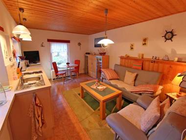 Ferienhaus Bannemin USE 3291