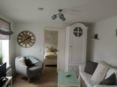 Flying Dutchman - a28400