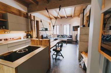 Luxus-Chalet am Fluss