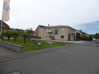 Ferienwohnung Volkacher Str.10