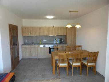 Ferienwohnung Volkacher Str.10