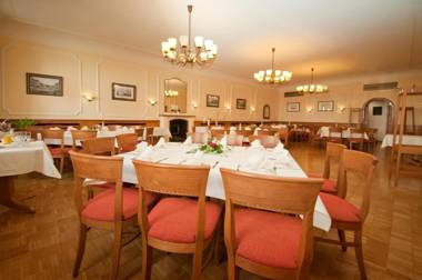 Hotel-Gasthof Postbräu Dingolfing