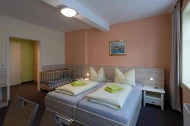 Pension-Café-Libelle