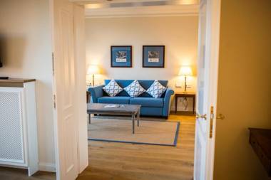 Hotel Schloss Leitheim