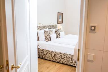 Hotel Schloss Leitheim