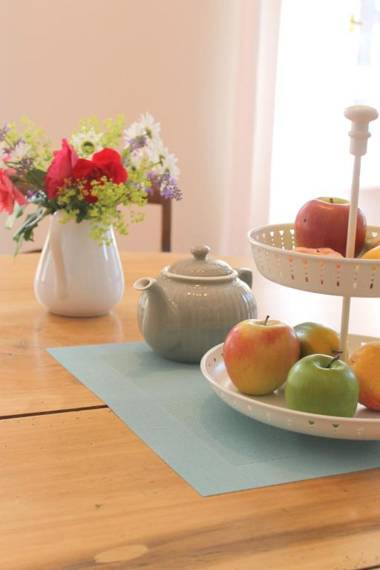 Romantische Torhausferienwohnung mit Top-Einrichtung auf dem idyllischen "Gut Petersdorf"- WLAN vorhanden