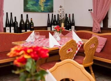 Hotel ZUM ENGEL in Speyer - Römerberg