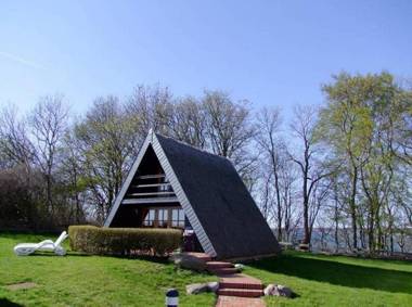 Ferienhaeuser in romantischer Trau