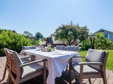 Ferienhaus REETselig mit Pool Saun