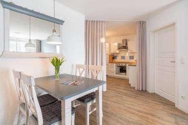 Wei_e Duene _ nur 50 Meter zum wei