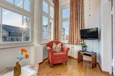 Villa Ahlbeck - Ferienwohnung Warnemunde