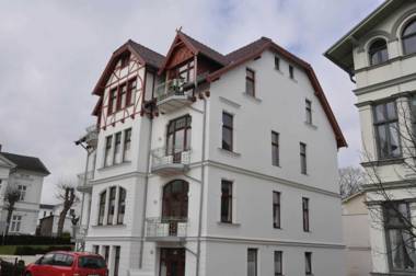 Villa Medici Ahlbeck - seitlicher Meerblick