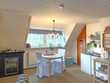Congenial Apartment in Weißenbrunn with Garden and Barbecue