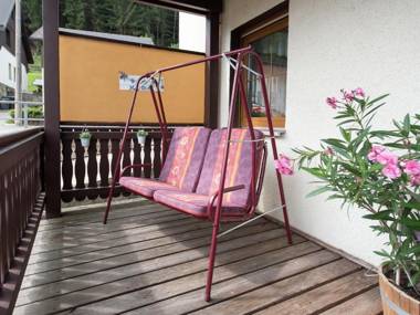 Holiday home in an idyllic setting in the heart of the Erzgebirge mountains with private balcony