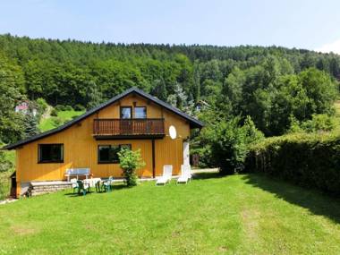 Mod Holiday Home in Kurort Steinbach-Hallenberg with Terrace