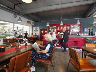 Terrassenwohnung "Windgott" - Oase am Haff