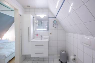 Kastanienhof Hagebutte