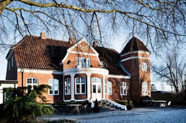 Skjalm Hvide Hotel