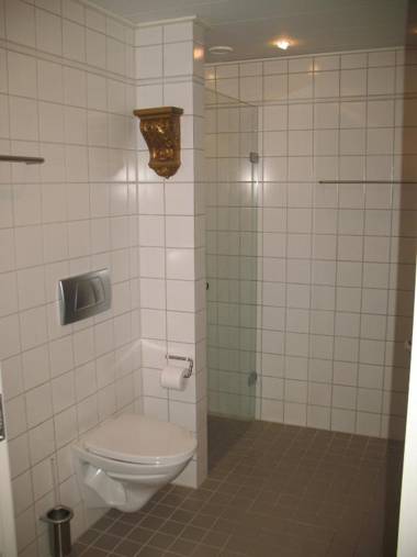 Esben Juhls Guest Room