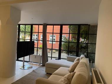Next to Queens palace · Heart of CPH · Luxury