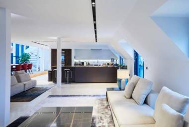 Luxury Penthouse · CPH's Finest Shopping Street