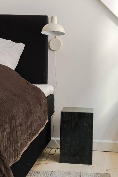 Central Apt · Newly Renovated · Shopping Street