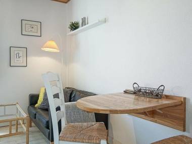 Budget Apartment in Bornholm with Parking
