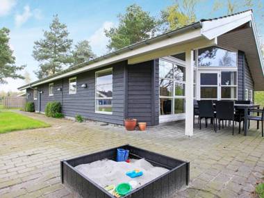 Graceful Holiday Home in Guldborgsund with Sauna