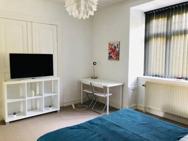 aday - Villa Firenze Beautiful Room