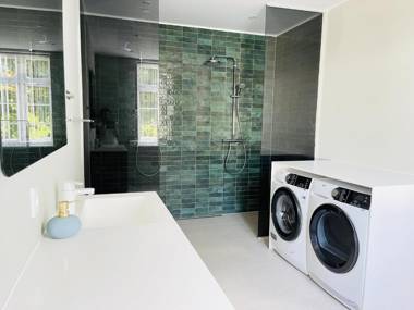 aday - 2 bedroom apartment with Patio