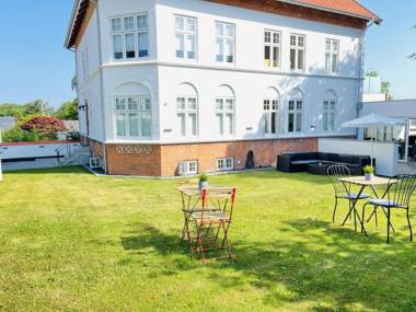 aday - City Central Mansion - 4 bedroom apartment