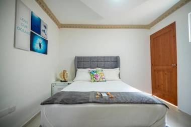 Room in Guest room - Central 1bd and Bth with common Picuzzi