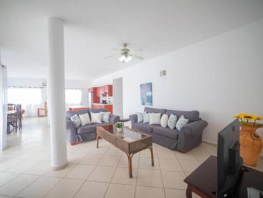 Plaza Achim Apt 8