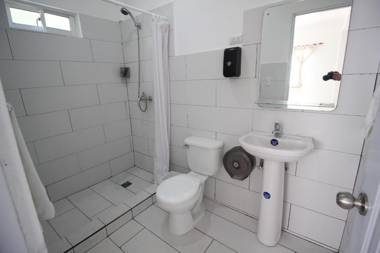 Bungalow 10 Cozy room at just steps from the beach and in town center