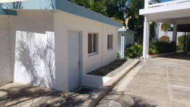 Bungalow 19 Cozy room at just steps from the beach and in town center