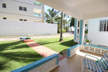 Bungalow 4 Cozy room at just steps from the beach and in town center