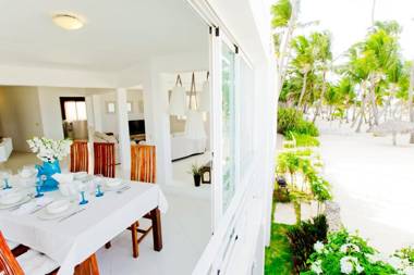Best Family Vacation Apartment for Rent on the Beach