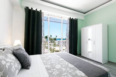 Ducassi Suites Beach Club & Spa Rooftop Pool