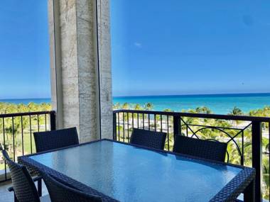 Beachfront Luxury Pent-House at Aquamarina Cap Cana