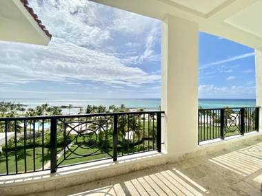 Stunning Beachfront Pent-House at Cap Cana Punta Cana