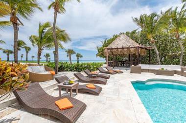 Caleton - Ocean View Villa with Pool Chef Butler & Maid