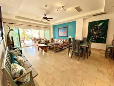 Perfect beach condo Cap Cana Marina Punta Cana