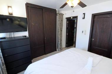 Stanza Mare Beach Front